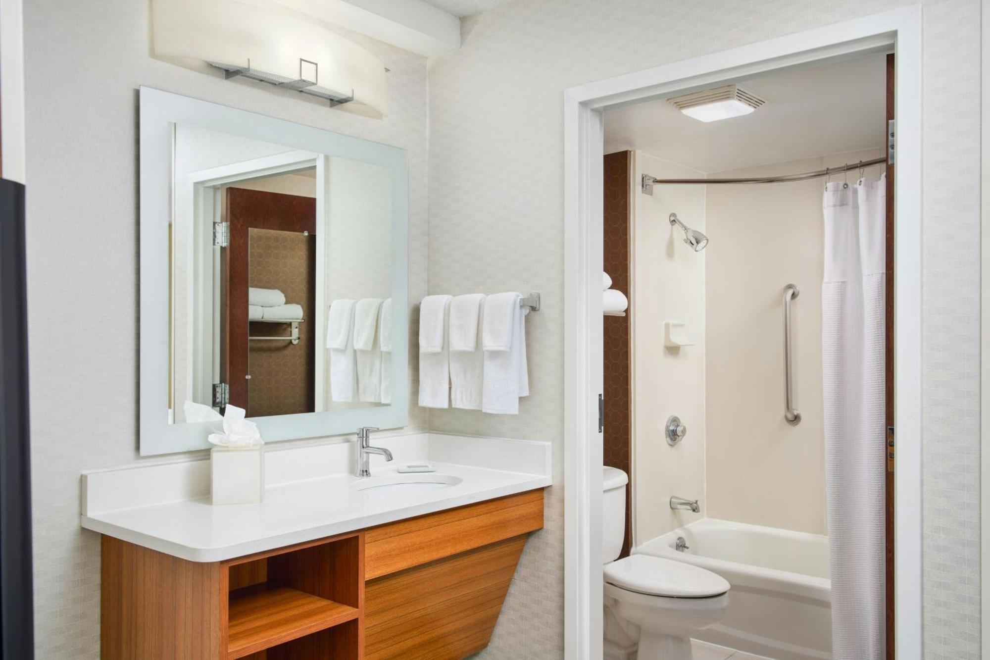 Springhill Suites By Marriott Chicago Southwest At Burr Ridge Hinsdale Экстерьер фото